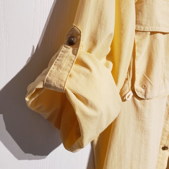 Men's Performance Clothing Sports Fishing Shirt Yellow Med in Mint Condition - Picture 4 of 6